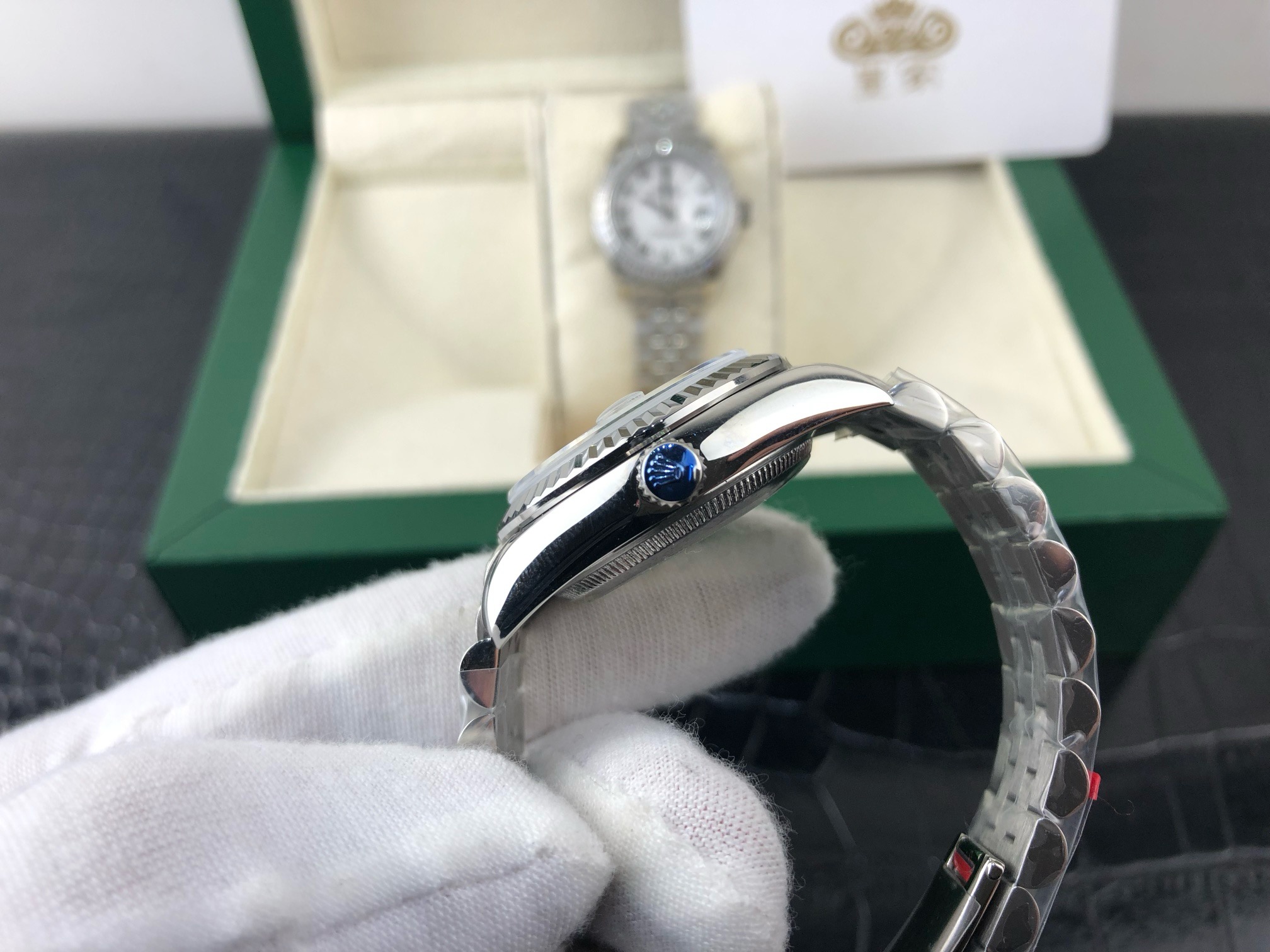 Rolex-Bezel-Set-Diamond-gallery-6