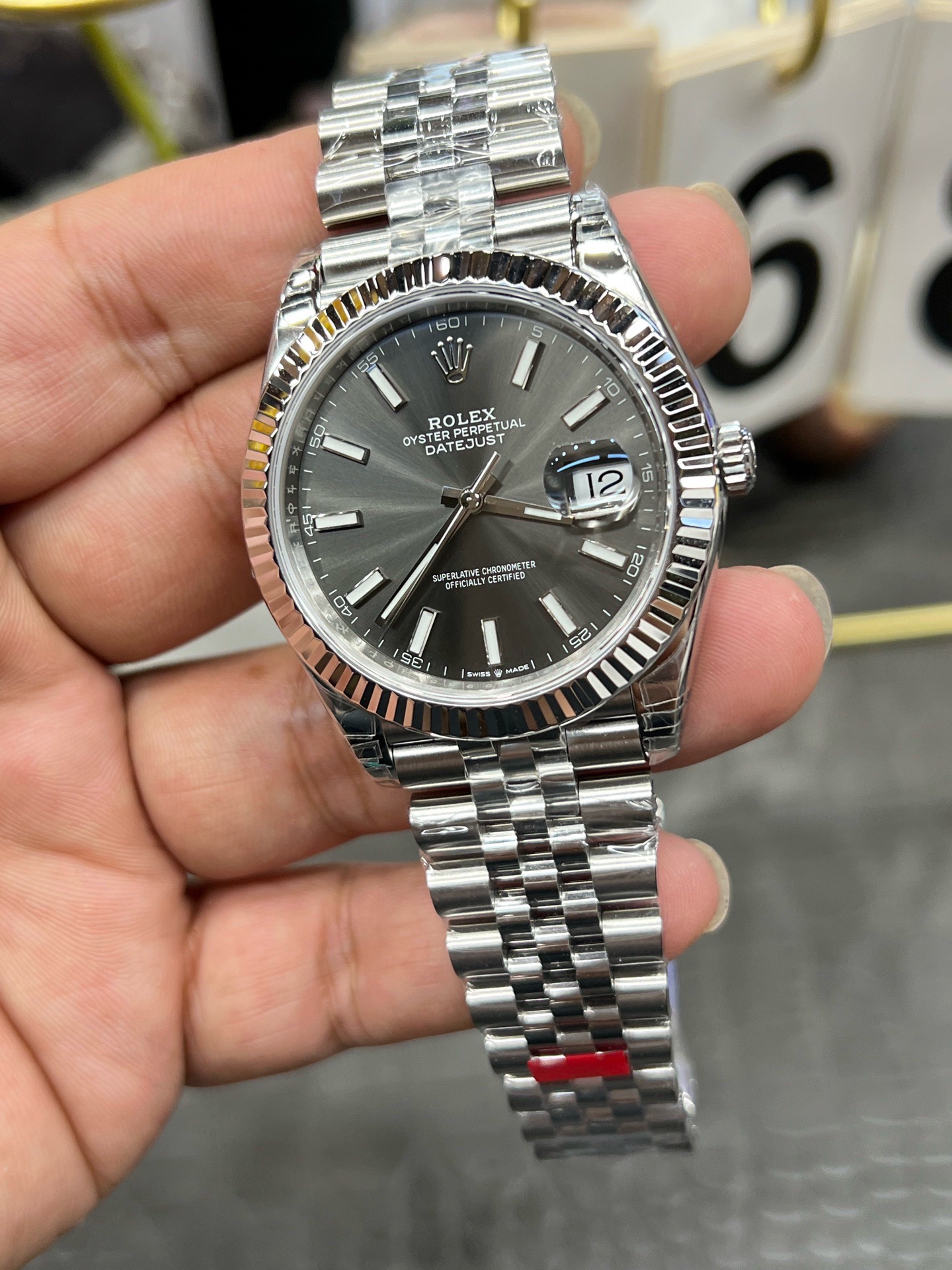 Rolex-Datejust-126231-gallery-5