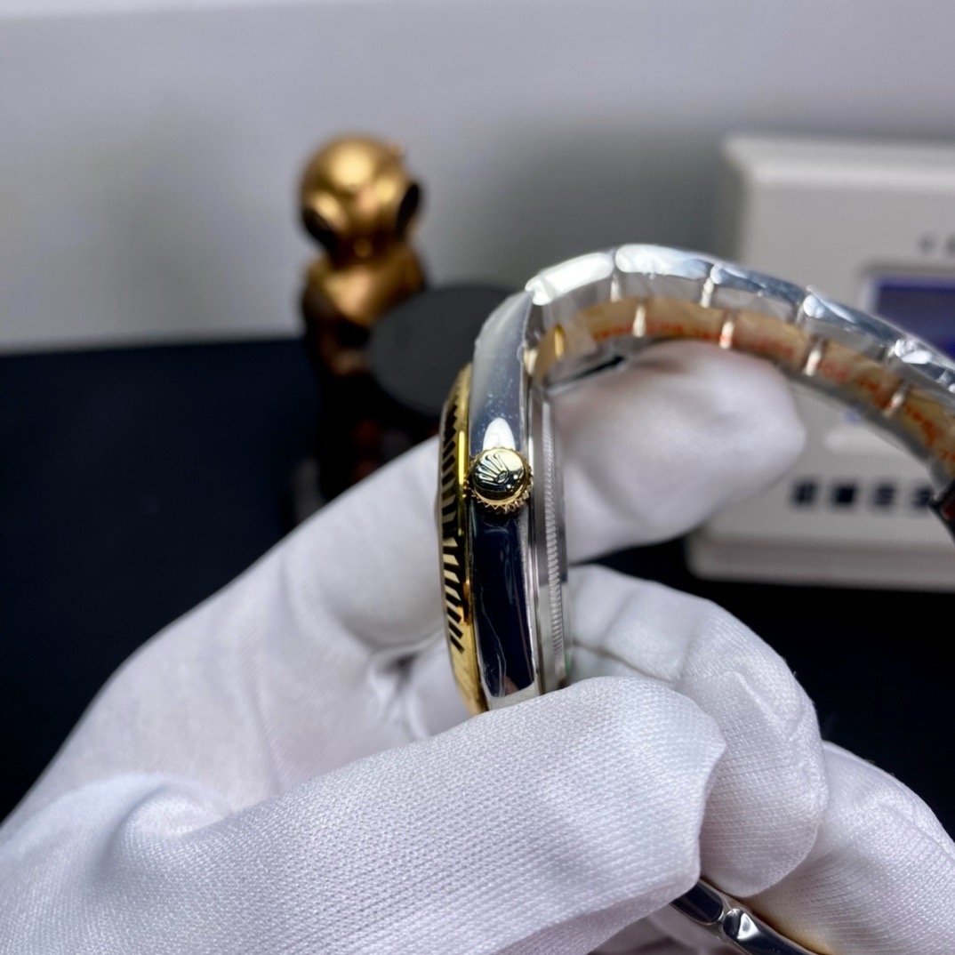 Rolex-Datejust-126333-0011-Champagne-Dial-gallery-5