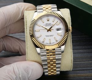 Rolex-Datejust-126333-Yellow-Gold-and-Steel-Black-Dial-Jubilee-gallery-3
