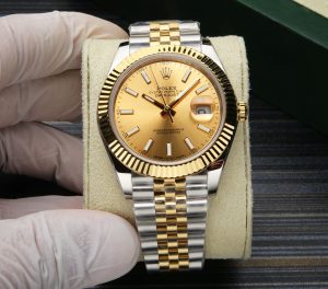 Rolex-Datejust-126333-Yellow-Gold-and-Steel-Black-Dial-Jubilee-gallery-5
