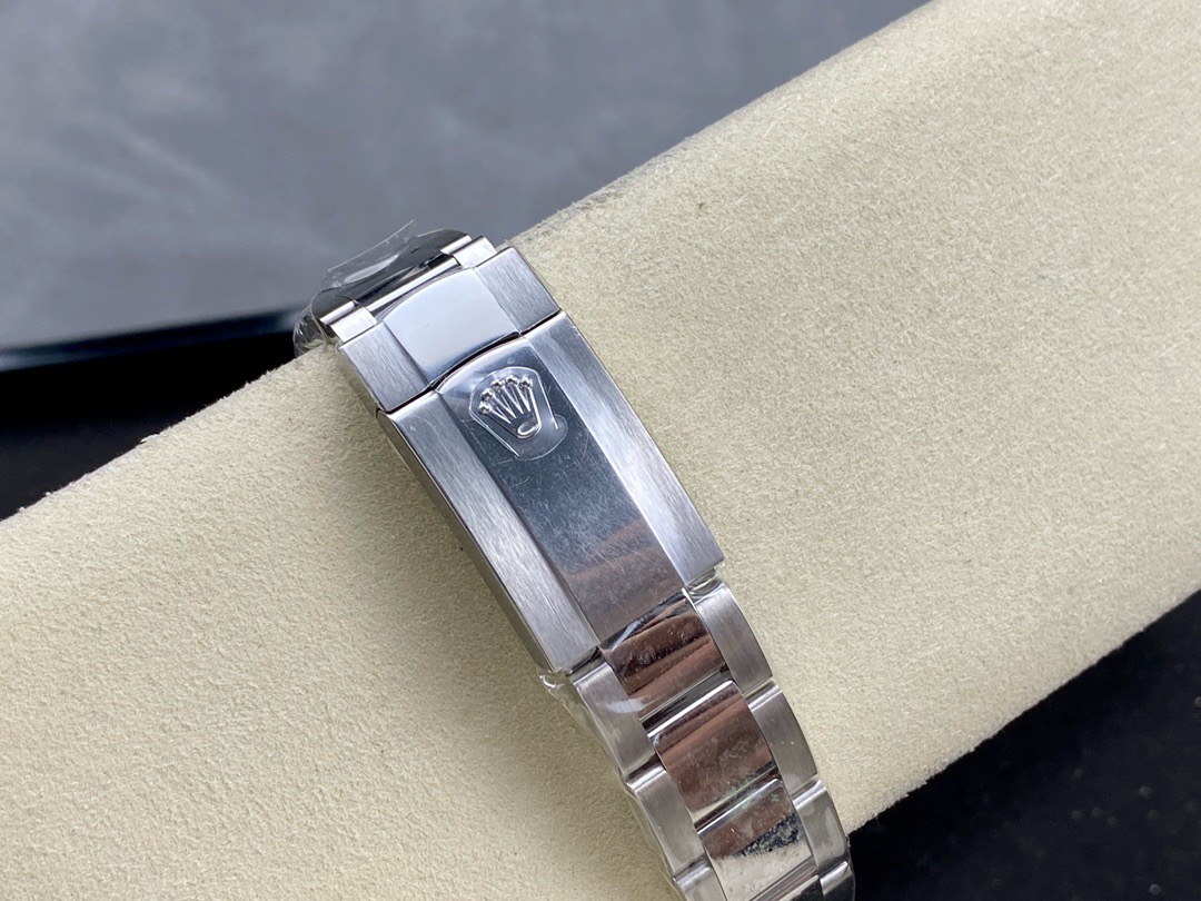 Rolex-Datejust-126334-gallery-7