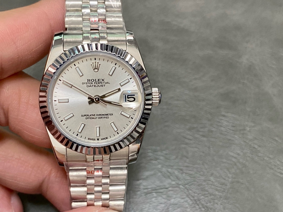 Rolex-Datejust-126334WSJ-White-Dial-Jubilee-cover-1