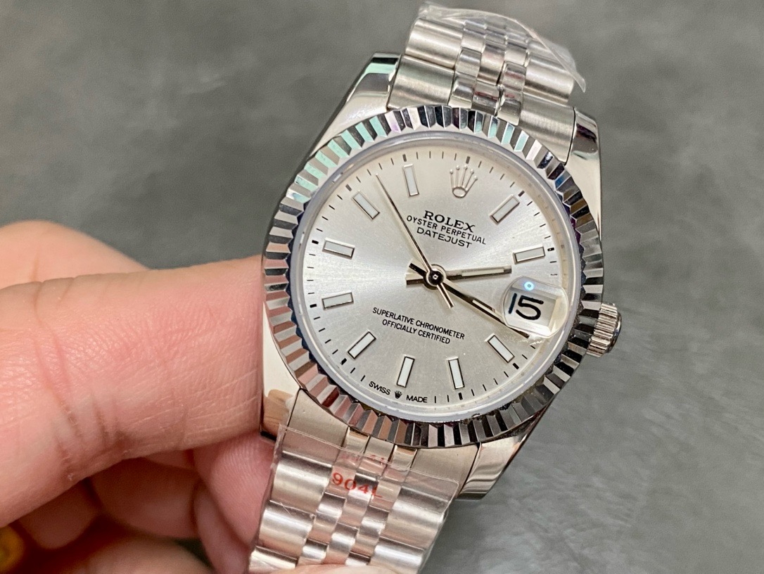Rolex-Datejust-126334WSJ-White-Dial-Jubilee-gallery-3