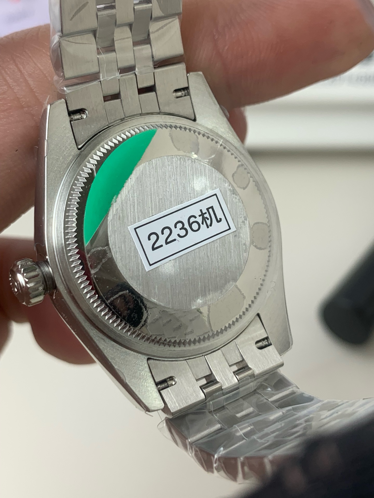 Rolex-Datejust-178384-0017-White-Gold-Silver-and-Diamond-Dial-gallery-4