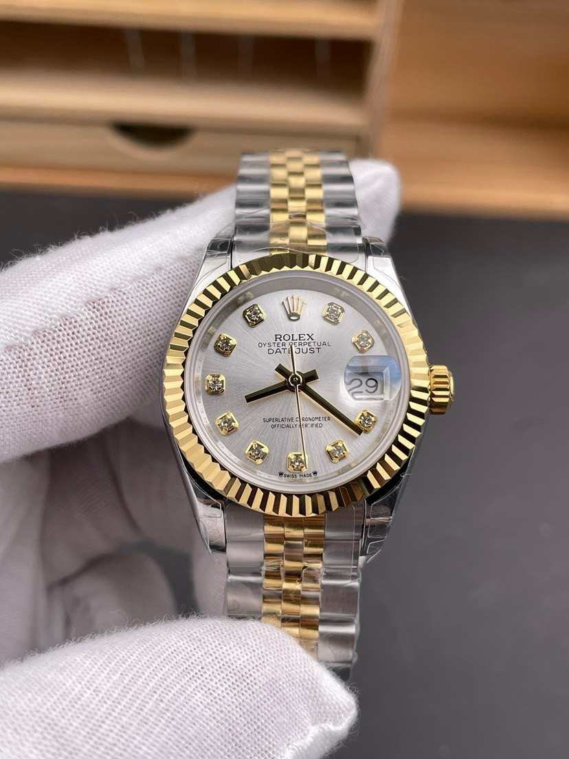 Rolex-Datejust-179173-Yellow-Gold-and-Diamond-Silver-Dial-gallery-3