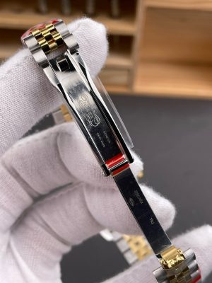 Rolex-Datejust-179173-Yellow-Gold-and-Diamond-Silver-Dial-gallery-7