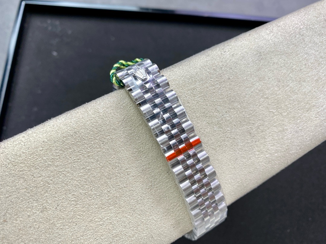 Rolex-Datejust-36-Mint-Green-Dial-gallery-9