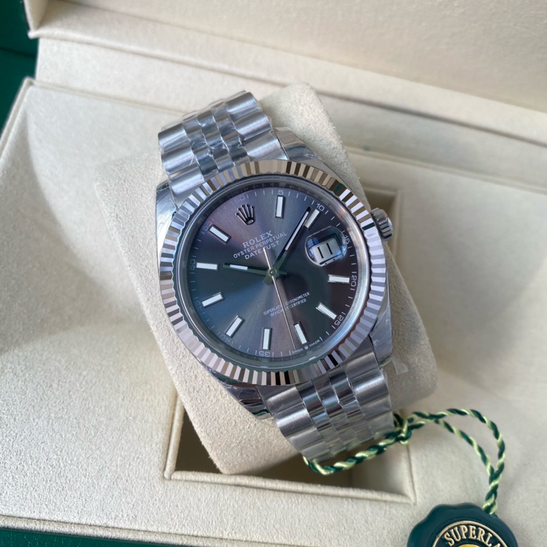 Rolex-Datejust-Grey-Dial-gallery-4