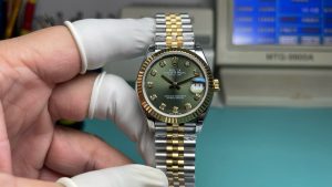 Rolex-Datejust-Olive-Green-cover-1