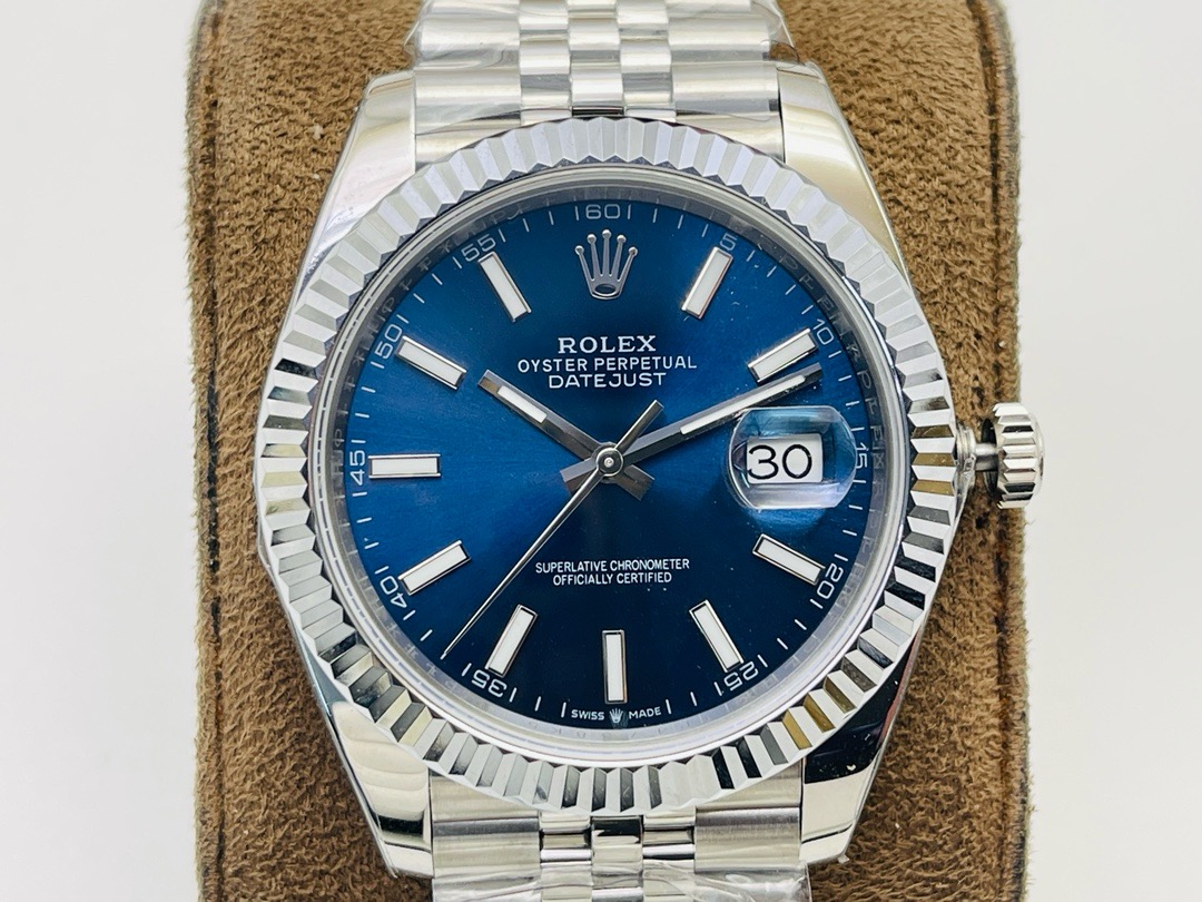 Rolex-Datejust-Steel-Automatic-126234-Blue-Dial-Jubilee-gallery-3