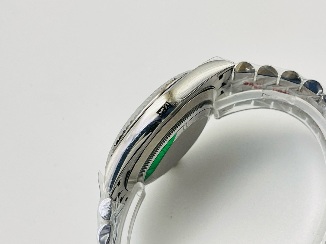 Rolex-Datejust-Steel-Automatic-126234-Blue-Dial-Jubilee-gallery-5