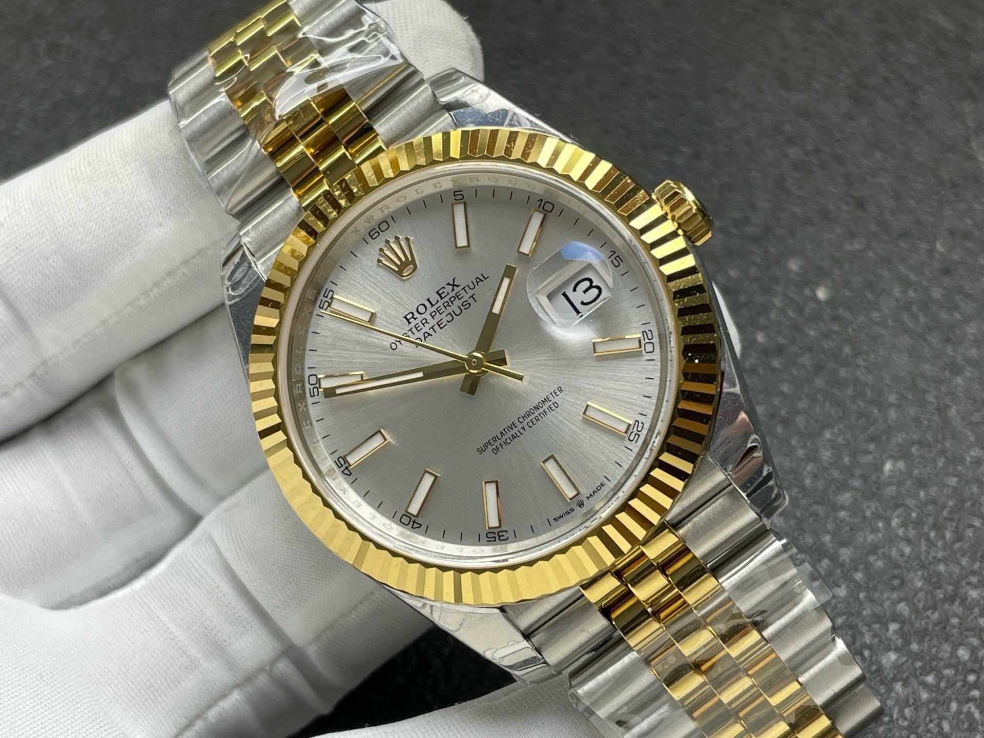 Rolex-Datejust-Watch-gallery-3