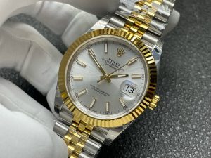 Rolex-Datejust-Watch-gallery-4