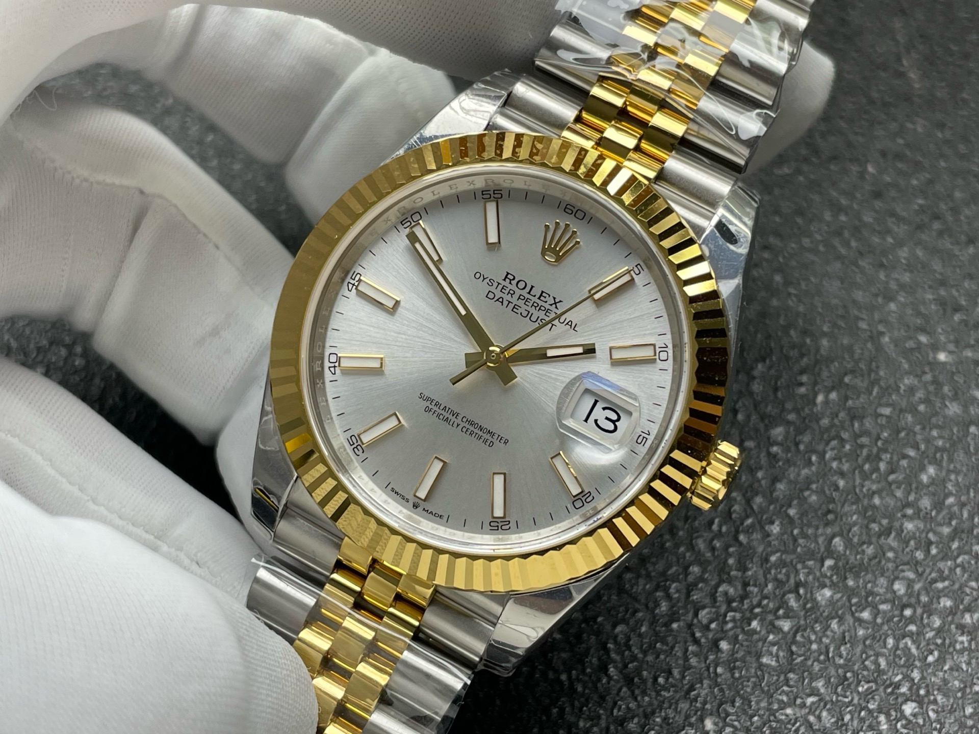 Rolex-Datejust-Watch-gallery-4