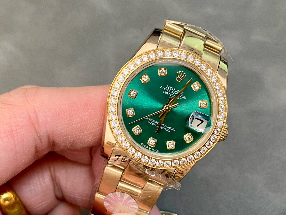 Rolex-Datejust-Yellow-Gold-Green-Dial-Iced-out-118348-gallery-3