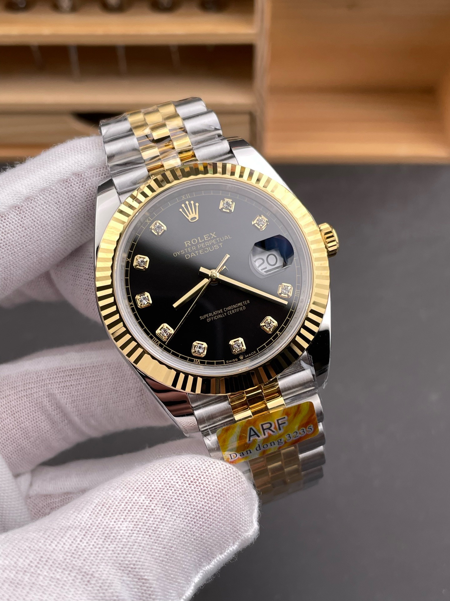 Rolex-Grey-Diamond-gallery-2