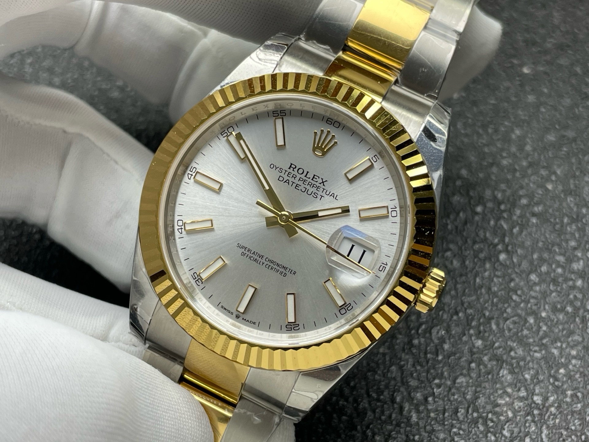 Rolex-Lady-Datejust-28mm-gallery-4