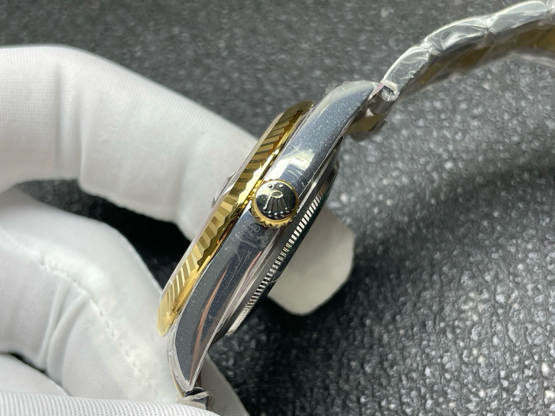 Rolex-Lady-Datejust-28mm-gallery-7