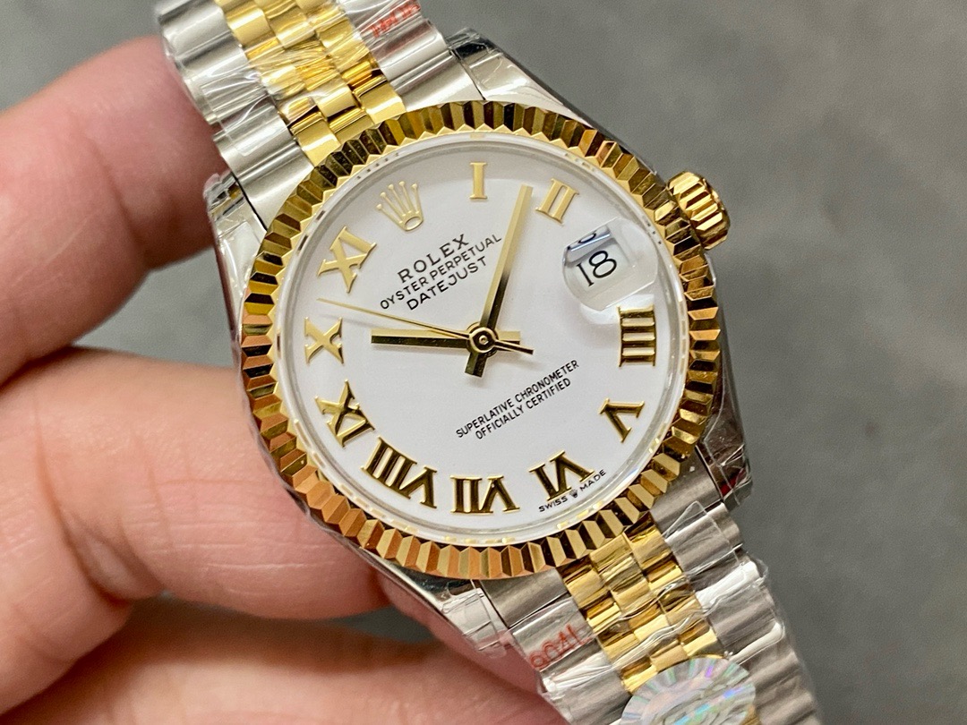Rolex-Oyster-Datejust-gallery-2