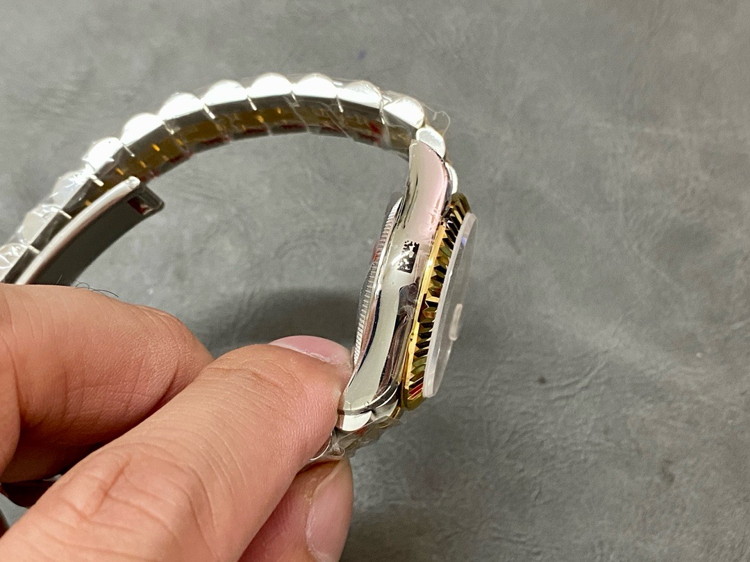 Rolex-Oyster-Datejust-gallery-5