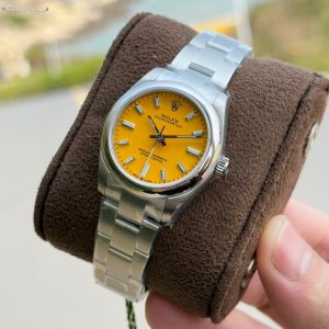 Rolex-Oyster-Perpetual-Orange-Dial-124300-0004-gallery-3