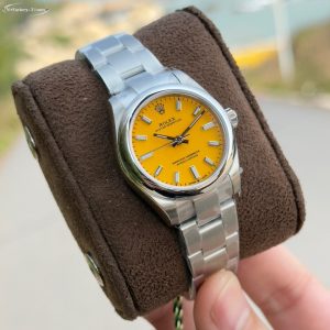 Rolex-Oyster-Perpetual-Orange-Dial-124300-0004-gallery-4