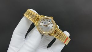 Rolex-Pearl-Master-81208-Gold-and-Diamond-Dial-gallery-2