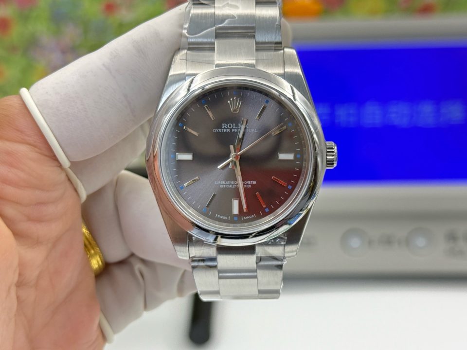 Rolex Perpetual 114300  