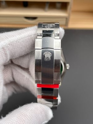 Rolex-Perpetual-116200-gallery-8