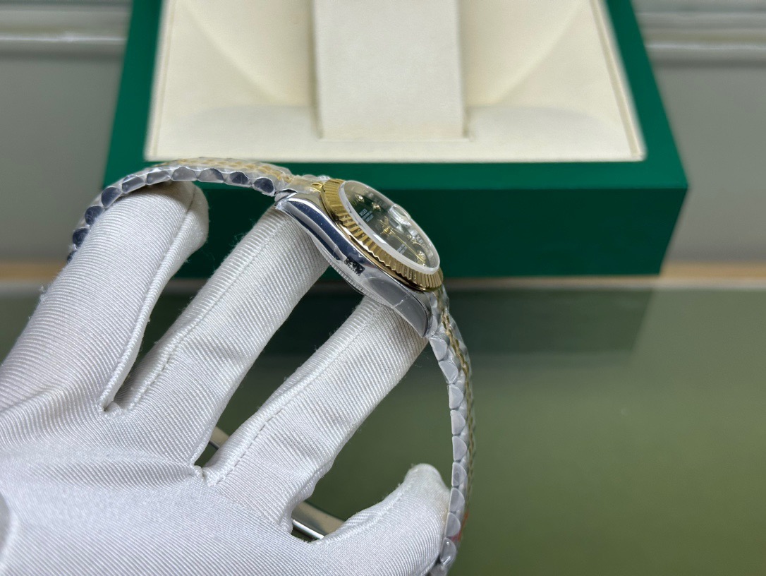 Rolex-With-Diamond-gallery-4
