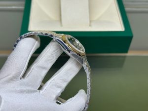 Rolex-With-Diamond-gallery-5