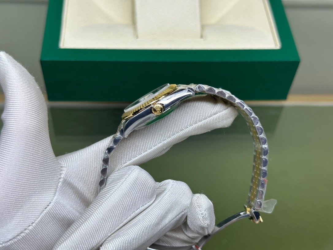 Rolex-With-Diamond-gallery-6