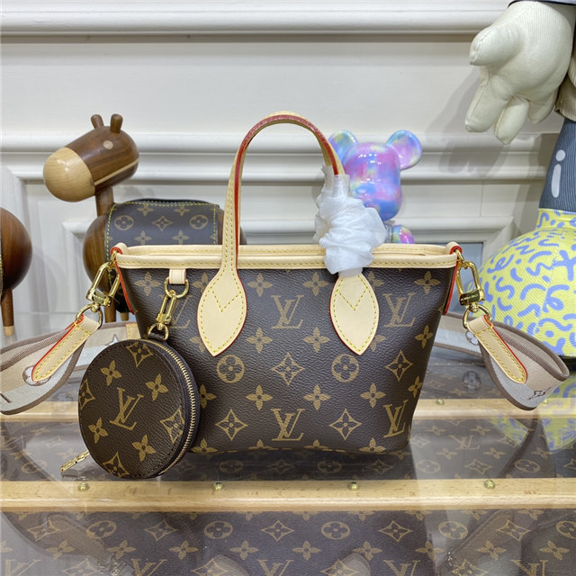 Louis Vuitton Neverfull BB M46705