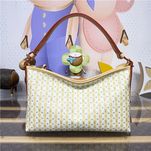 Carryall East-West M29139-3.jpg