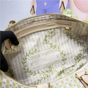 Keepall Bandouliere 45 M28678-9.jpg