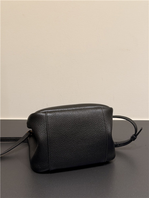 LE 5 A 7 Baby Bea 872469 Black Grained Leather-5.jpg