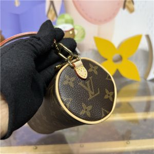 Pochette Papillon M25703-6.jpg