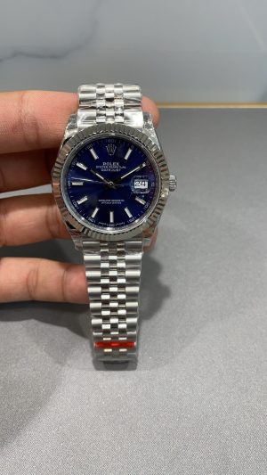 Rolex-Datejust-126334-0002-Blue-Dial-cover-1
